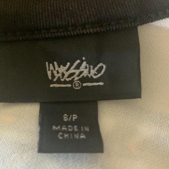 Patterned Knee-Length Dress - Picture 9 of 10